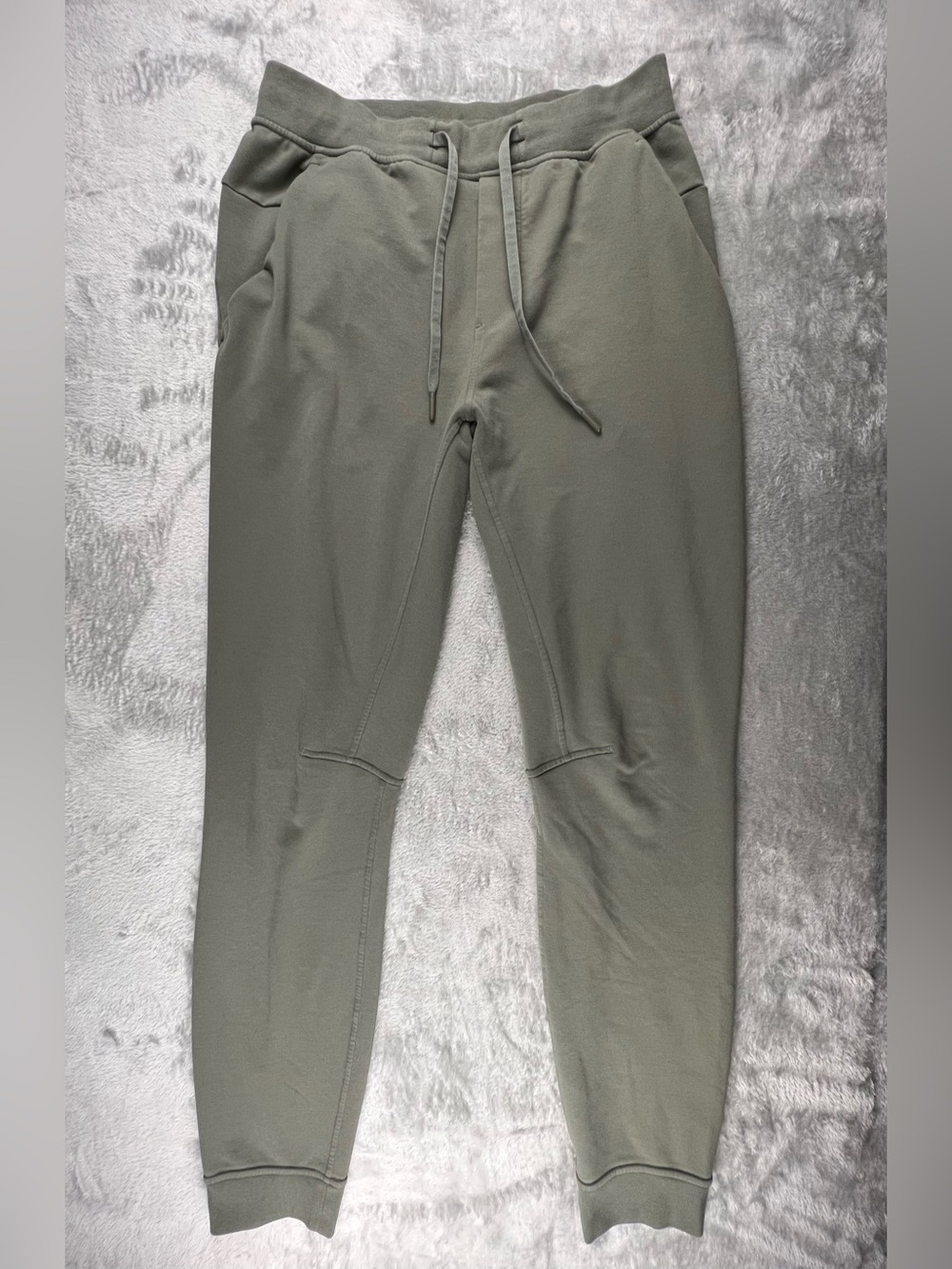 Lululemon City Sweat Jogger Mens M Tall Gray Sage Performance Sweatpants LM5585T